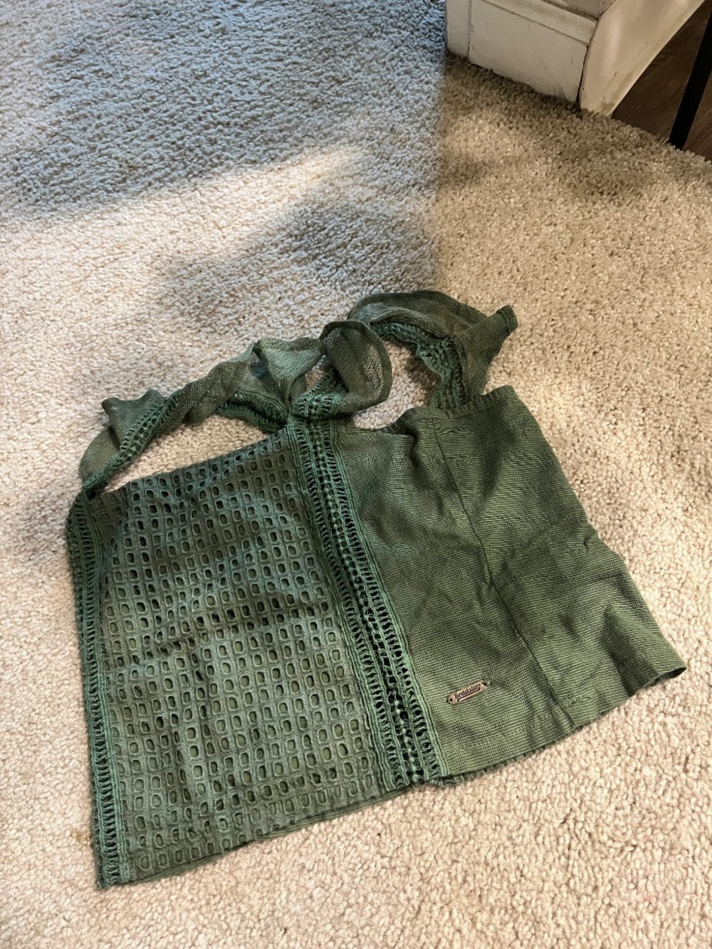 Clothes - Picture 3 of 16